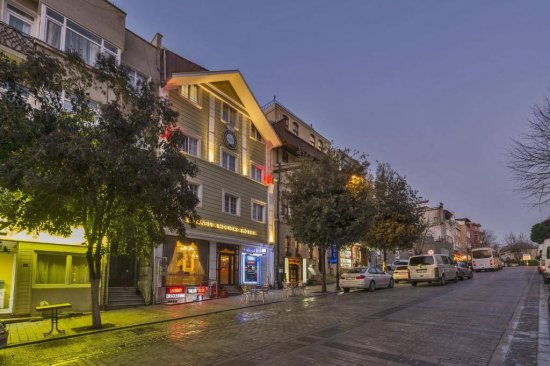 7 Недорогих Отелей в Стамбуле для Бюджетного Путешествия
